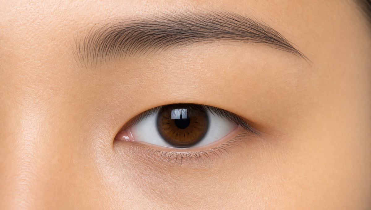 Realistic example of monolid eyes